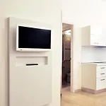 Hotel apartamentowy Bb Bocconi Mediolan
