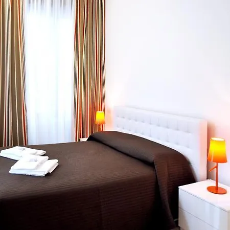 Hotel apartamentowy Bb Bocconi Mediolan
