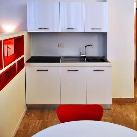 Hotel apartamentowy Bb Bocconi Mediolan