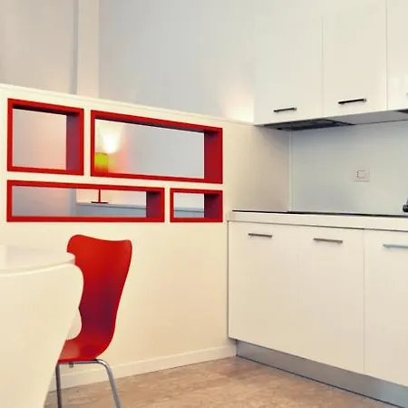 Bb Bocconi Hotel apartamentowy Mediolan