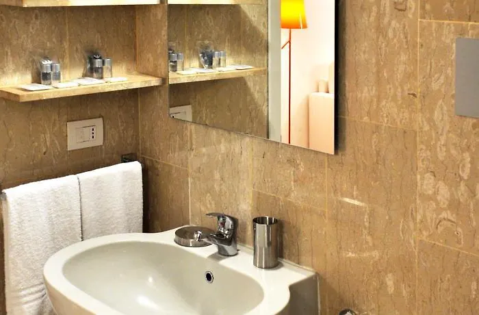 Bb Bocconi 4* Milano